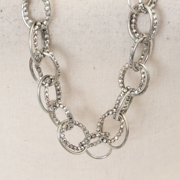 Silver tone longer chain length style necklace toggle closure Lauren Conrad - Picture 8 of 13